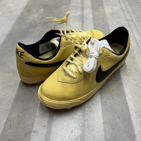 Nike Astro Grabber QS Men's Soft Yellow Black IH2341 700 - New - Picture 1 of 6